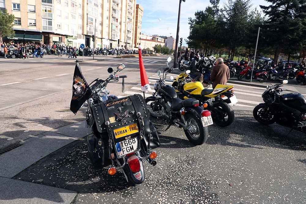 Papá Noel llega en moto