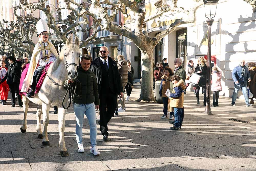 Fotos: La limpieza del Vena y los autónomos, entre las preocupaciones del Obispillo de 2019