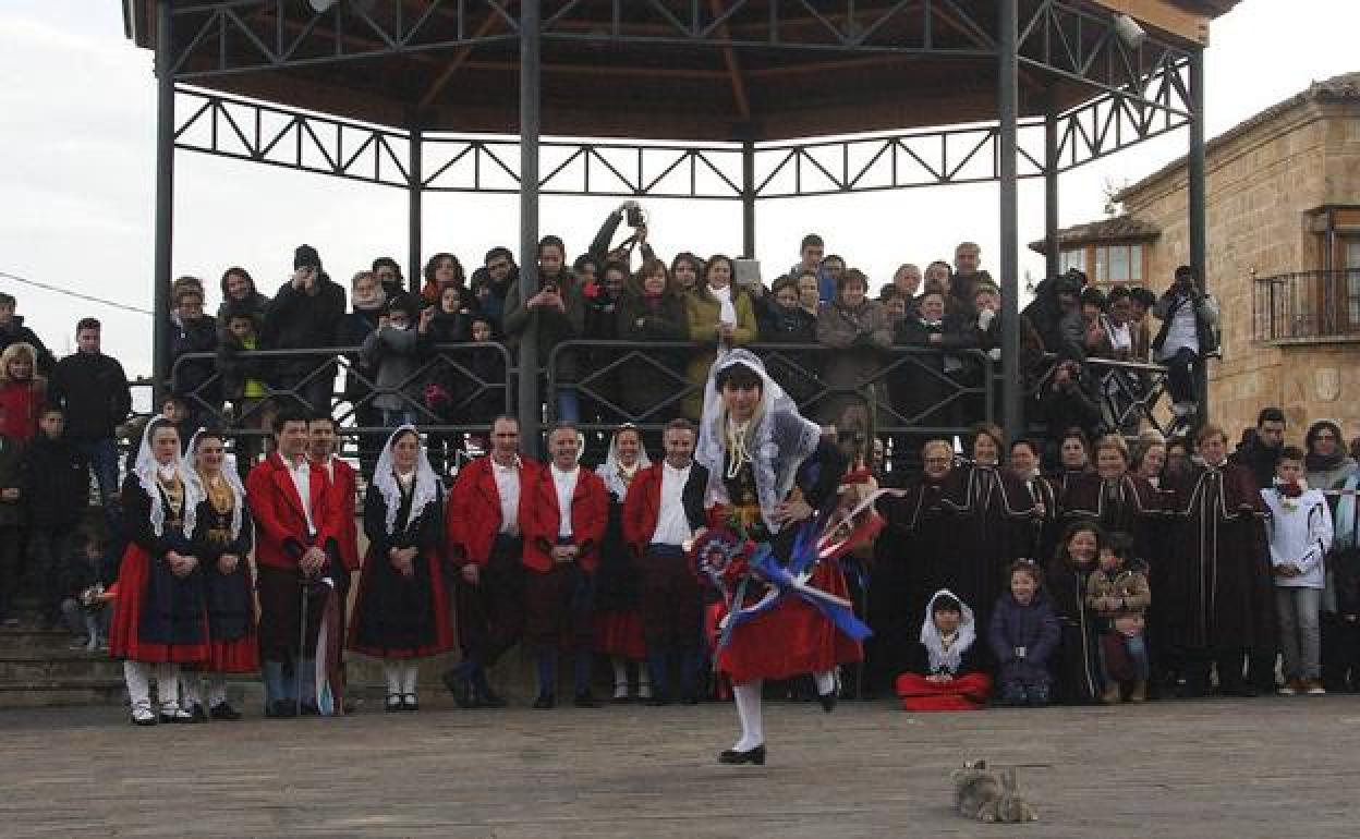 La fiesta del Escarrete, en Poza de la Sal. 