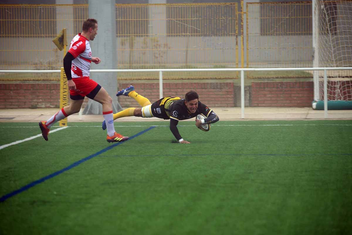 Fotos: Así ha sido la derrota del UBU Colina Clinic ante el Ampo Ordizia