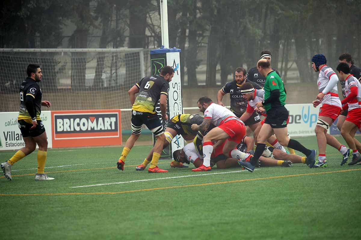 Fotos: Así ha sido la derrota del UBU Colina Clinic ante el Ampo Ordizia