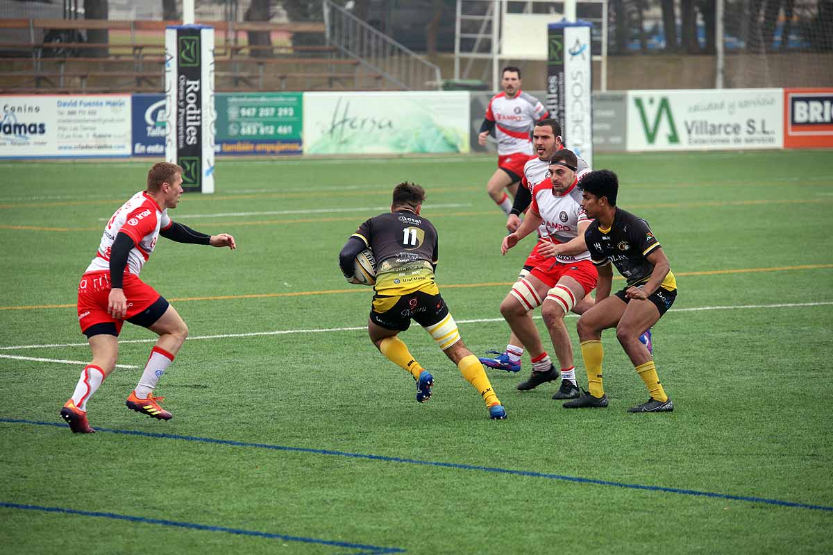 Fotos: Así ha sido la derrota del UBU Colina Clinic ante el Ampo Ordizia
