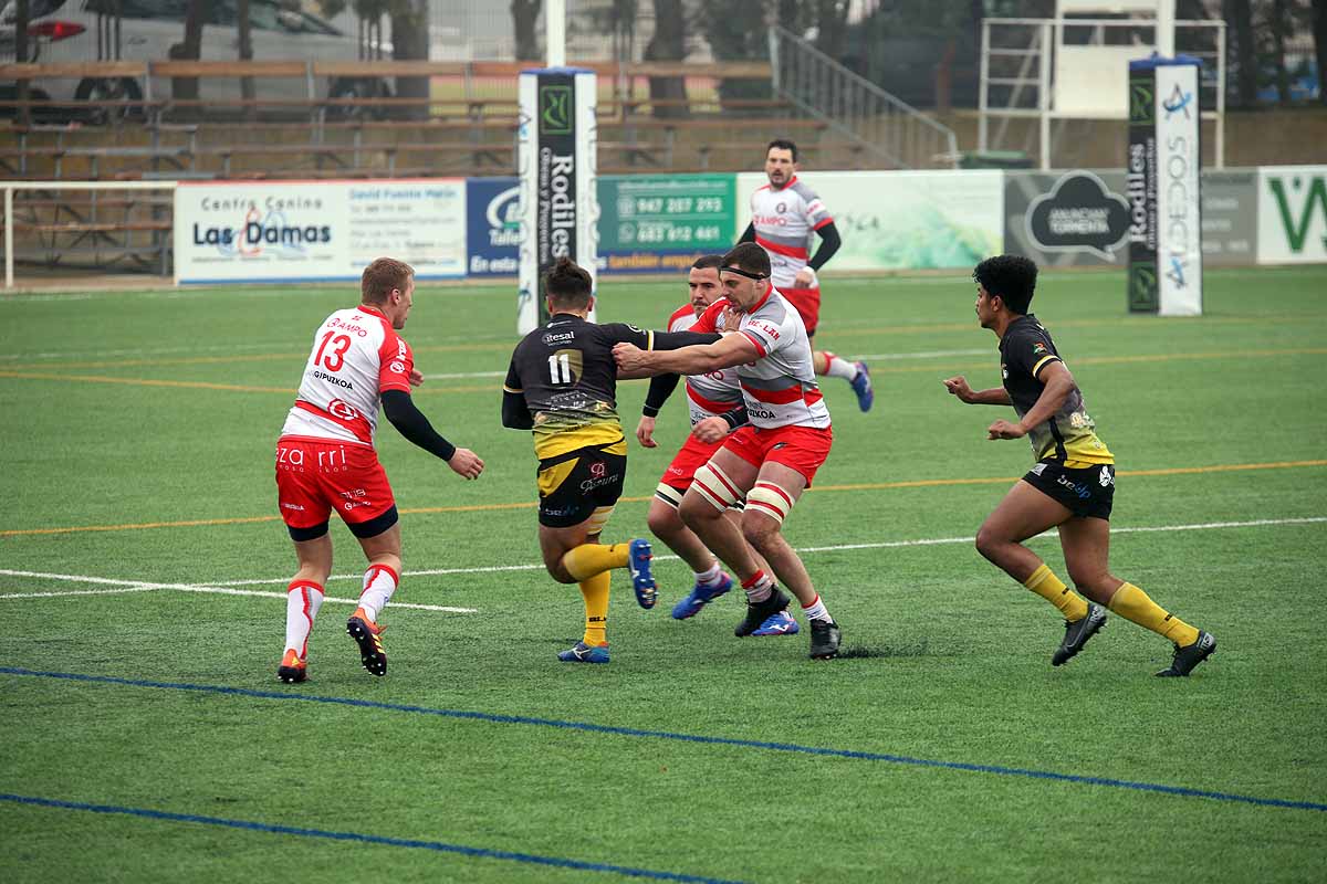 Fotos: Así ha sido la derrota del UBU Colina Clinic ante el Ampo Ordizia