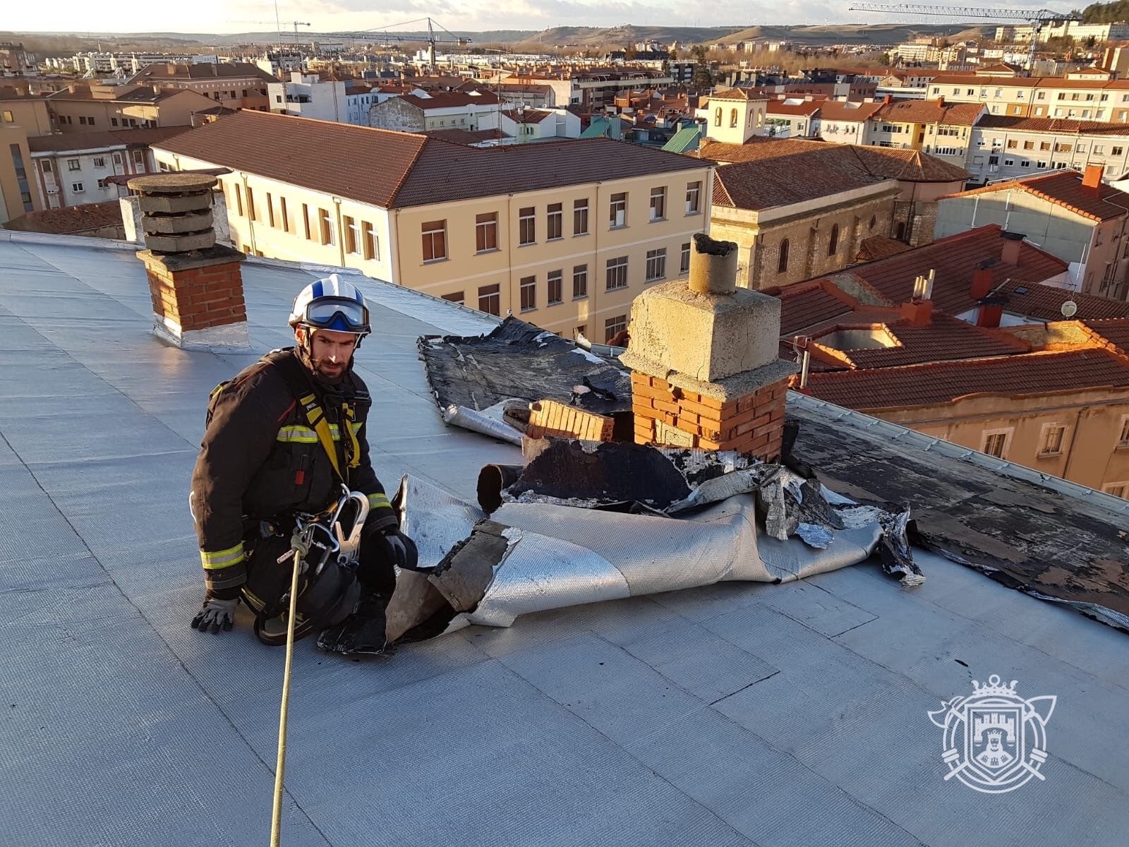 Fotos: El fuerte viento está provocando numerosos incidentes en Burgos