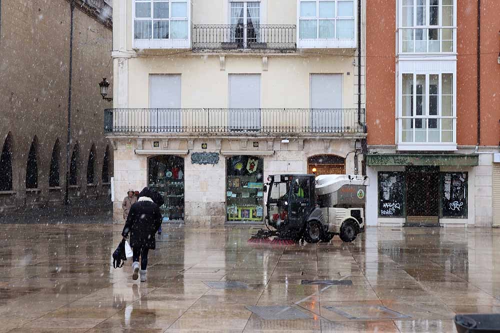 Fotos: La nieve llega a Burgos