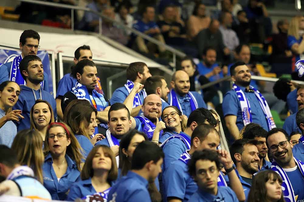 Fotos: ¿Has estado en el Coliseum? Búscate entre el público del San Pablo Burgos-AEK Atenas