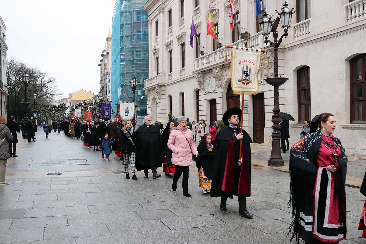 Fotos: La ciudadanía burgalesa desfila para honrar a su patrón San Lesmes Abad