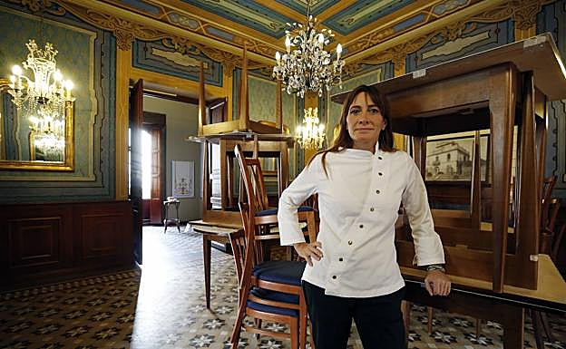 Imagen principal - Belén Rodrigo, Paco Torreblanca y el doctor Gregorio Varela. 