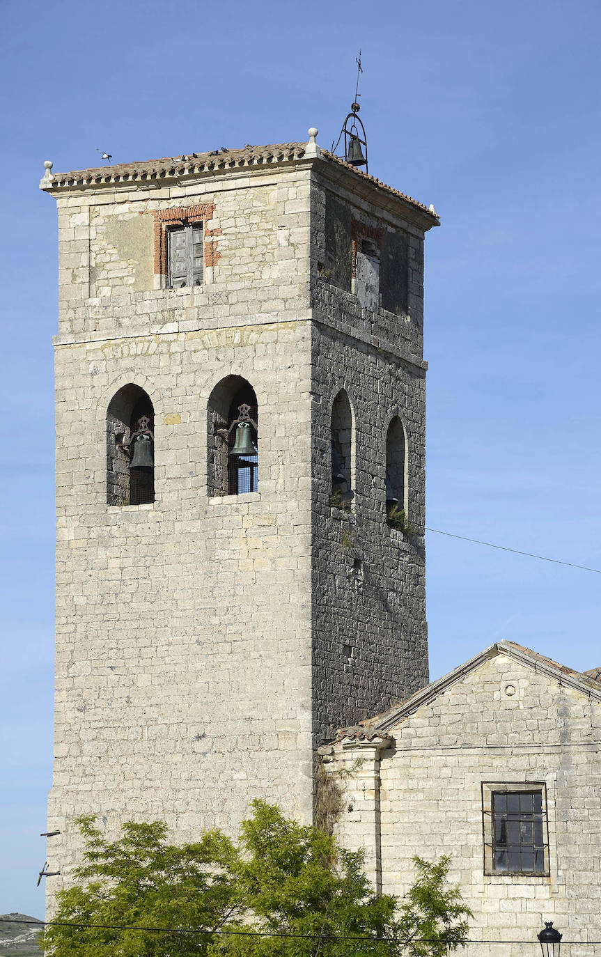 Restos de las torres y recreaciones de las fortificaciones del telégrafo óptico en la provincia de Burgos.