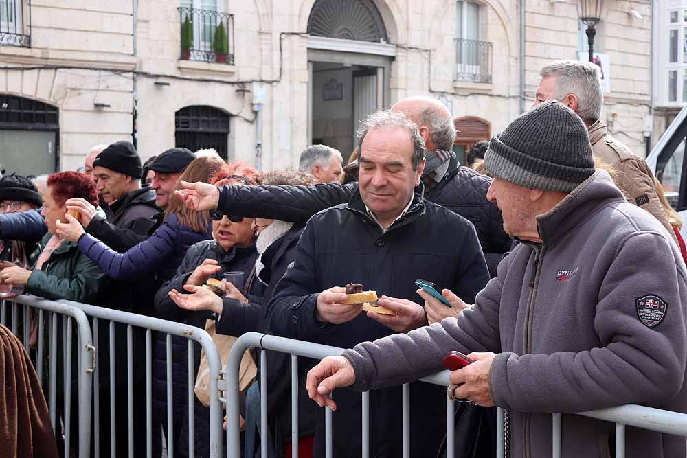 Fotos: Los Cucos celebran con los burgaleses su Fiesta de la Matanza