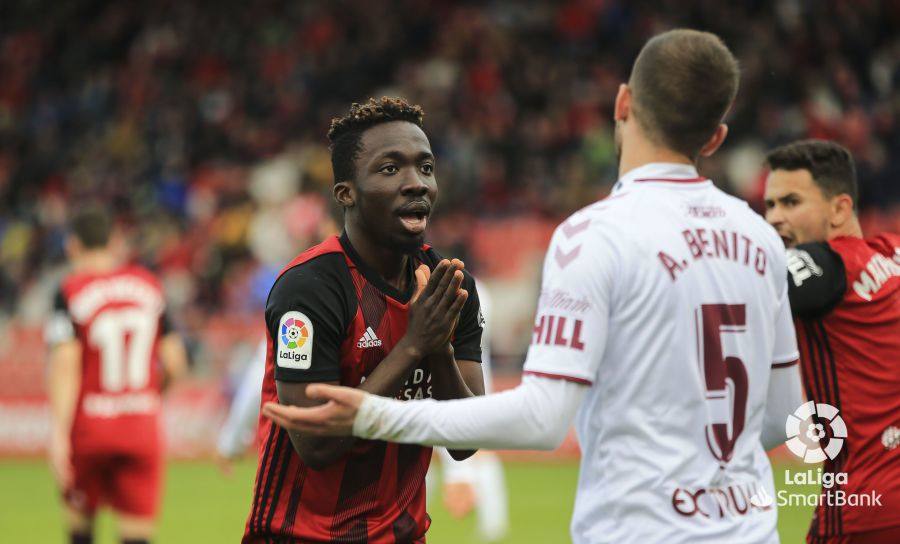 Fotos: Imágenes del partido de liga entre el Mirandés y el Albacete