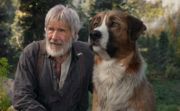 Harrison Ford, junto al perro digital que protagoniza 'La llamada de lo salvaje'.