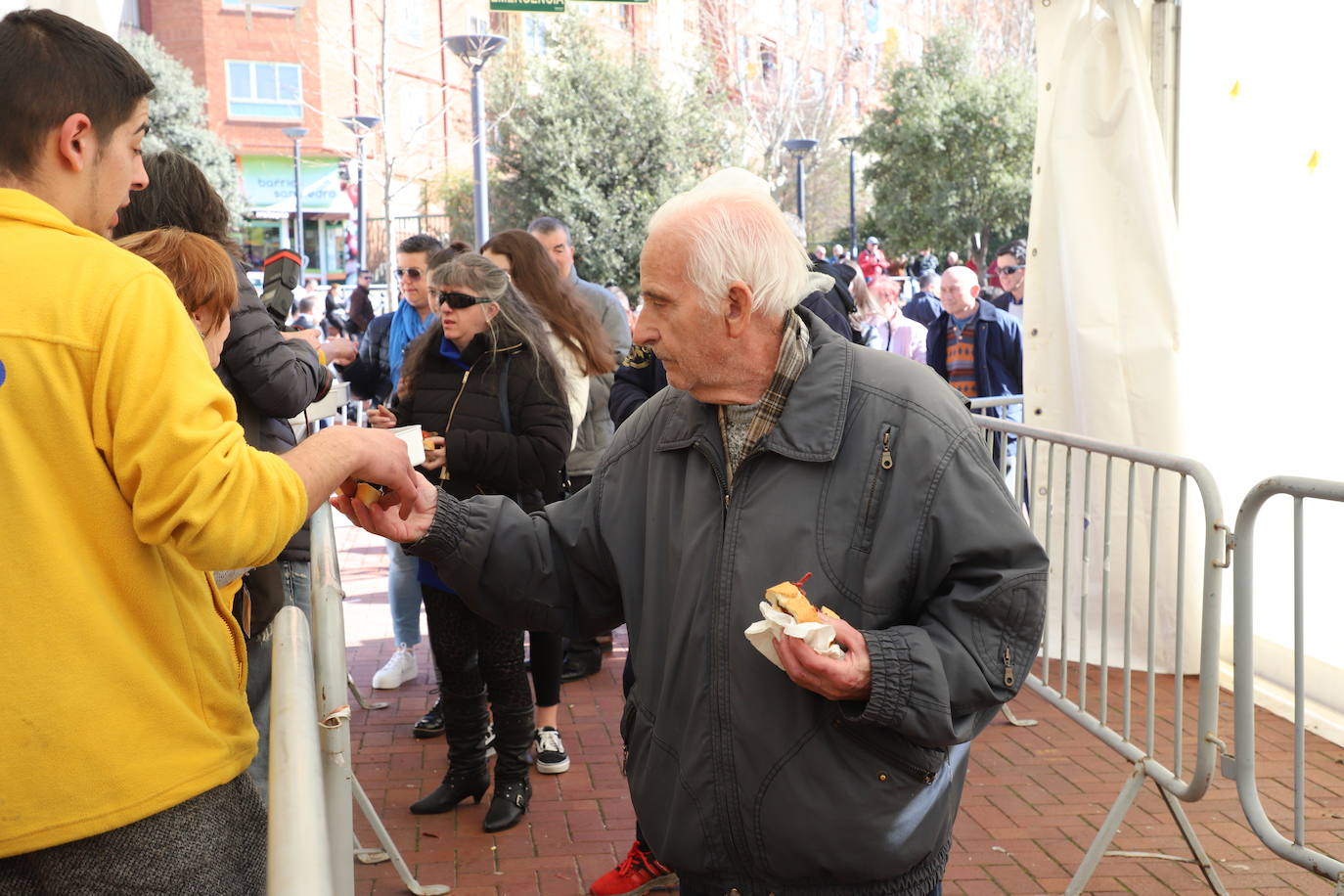 Fotos: La cecina, protagonista de San Pedro de la Fuente