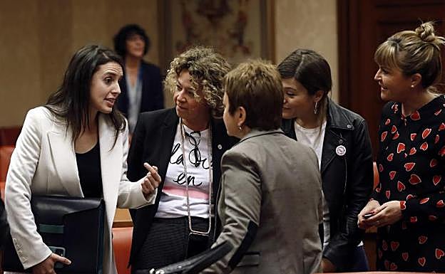 La ley del «solo sí es sí» equipara la violencia sexual a la de género