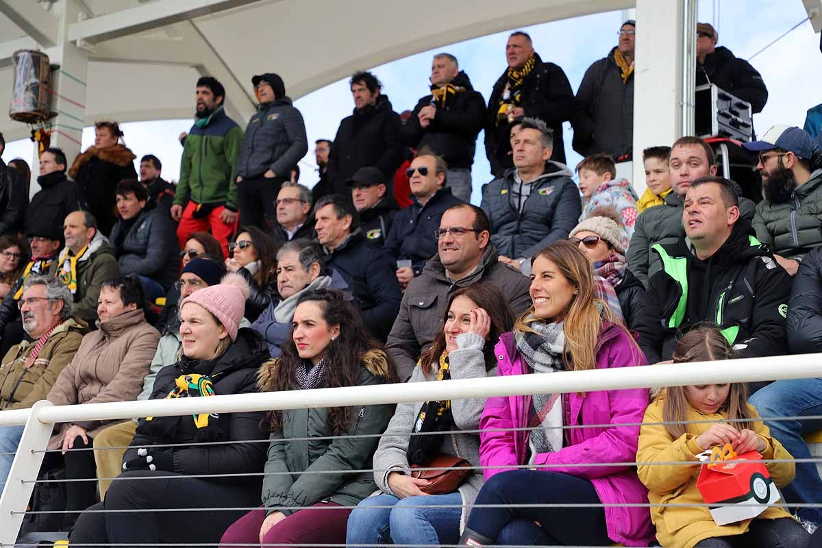 El UBU Colina Clinic congregó a un gran número de aficionados en San Amaro.