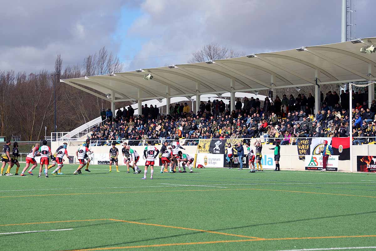 La afición se entregó con los gualdinegros que cosecharon otra victoria en casa.