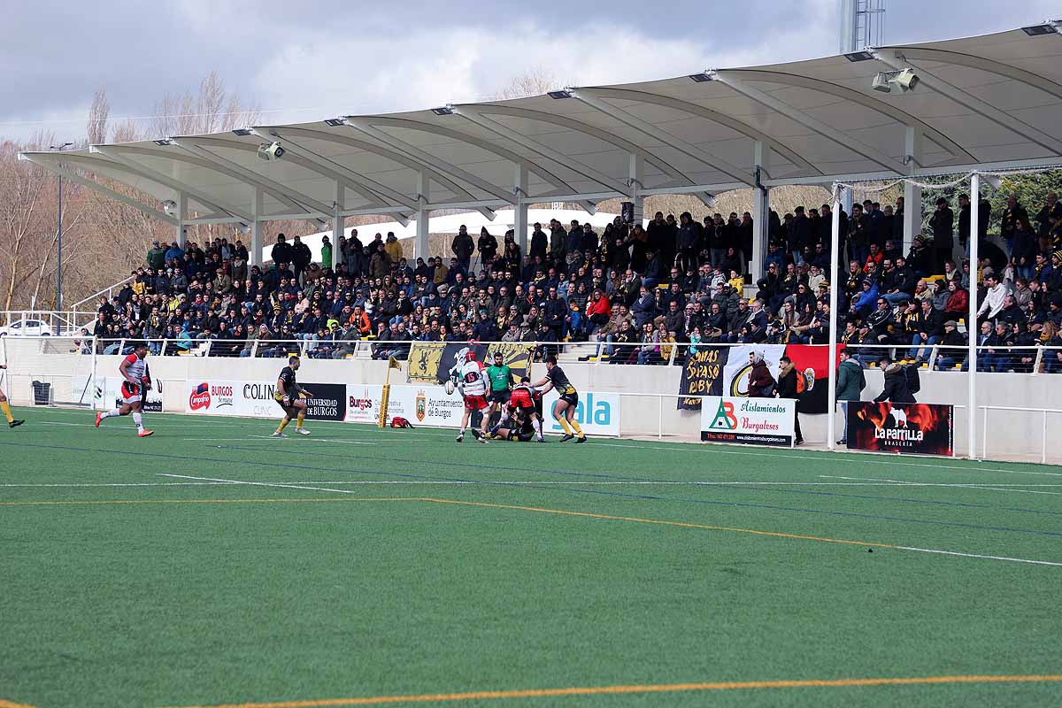 La afición se entregó con los gualdinegros que cosecharon otra victoria en casa.