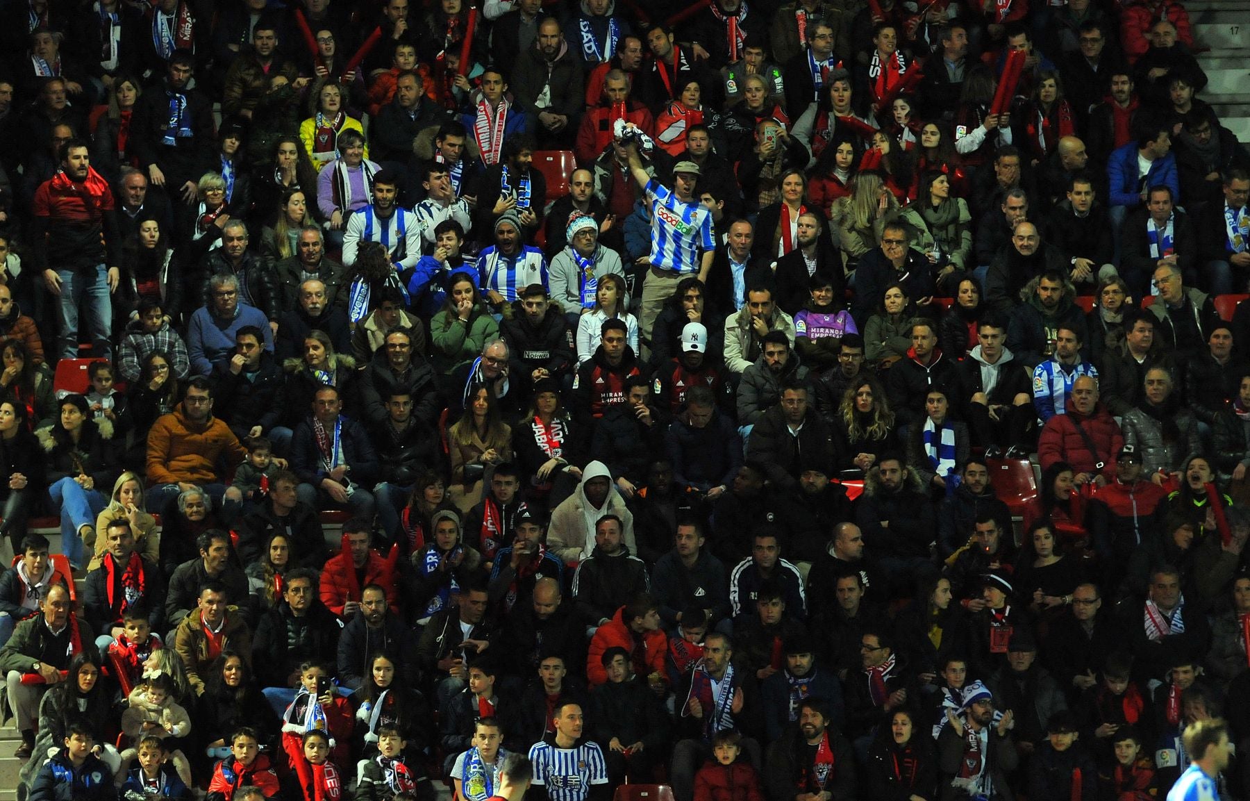 Fotos: La Real Sociedad pone fin al sueño copero del Mirandés