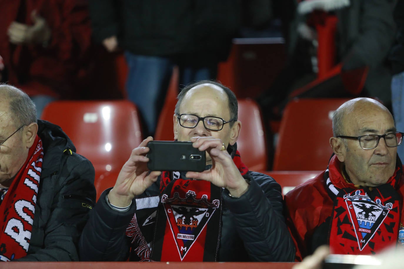 Fotos: Anduva vibra con su equipo a pesar de la derrota