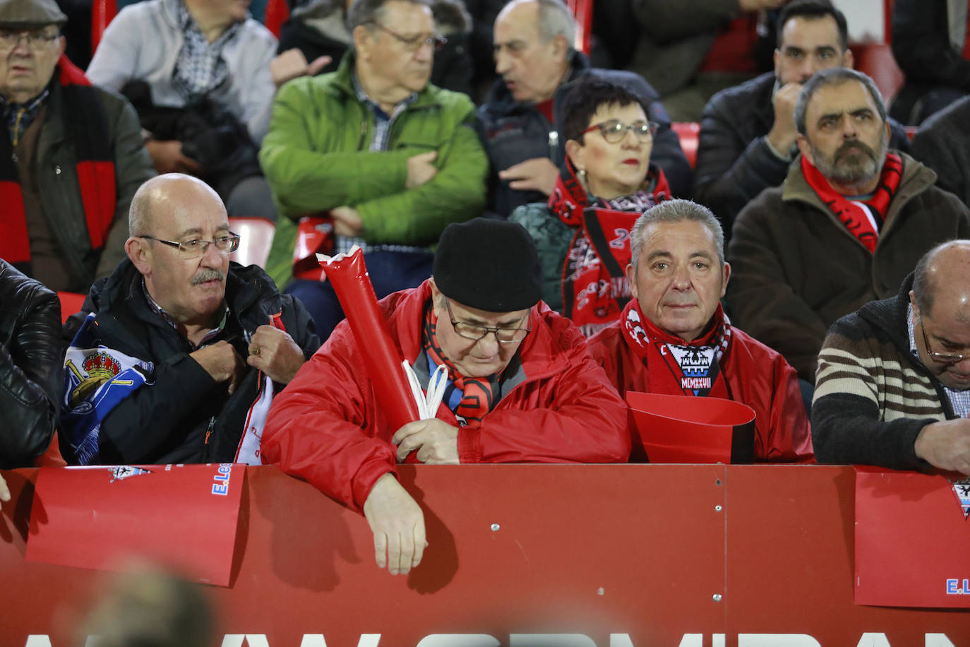 Fotos: Anduva vibra con su equipo a pesar de la derrota