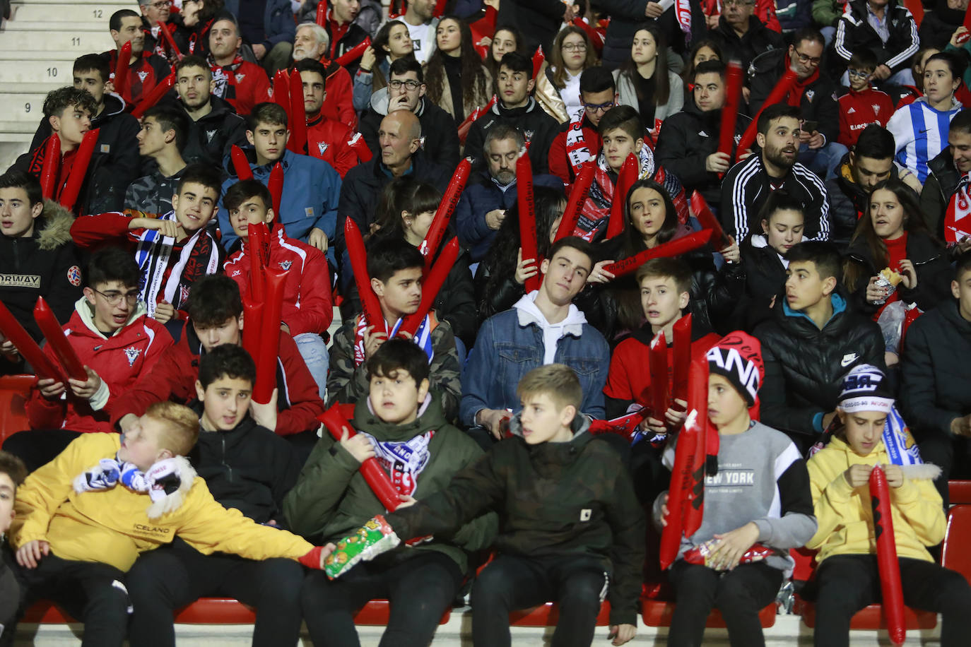 Fotos: Anduva vibra con su equipo a pesar de la derrota