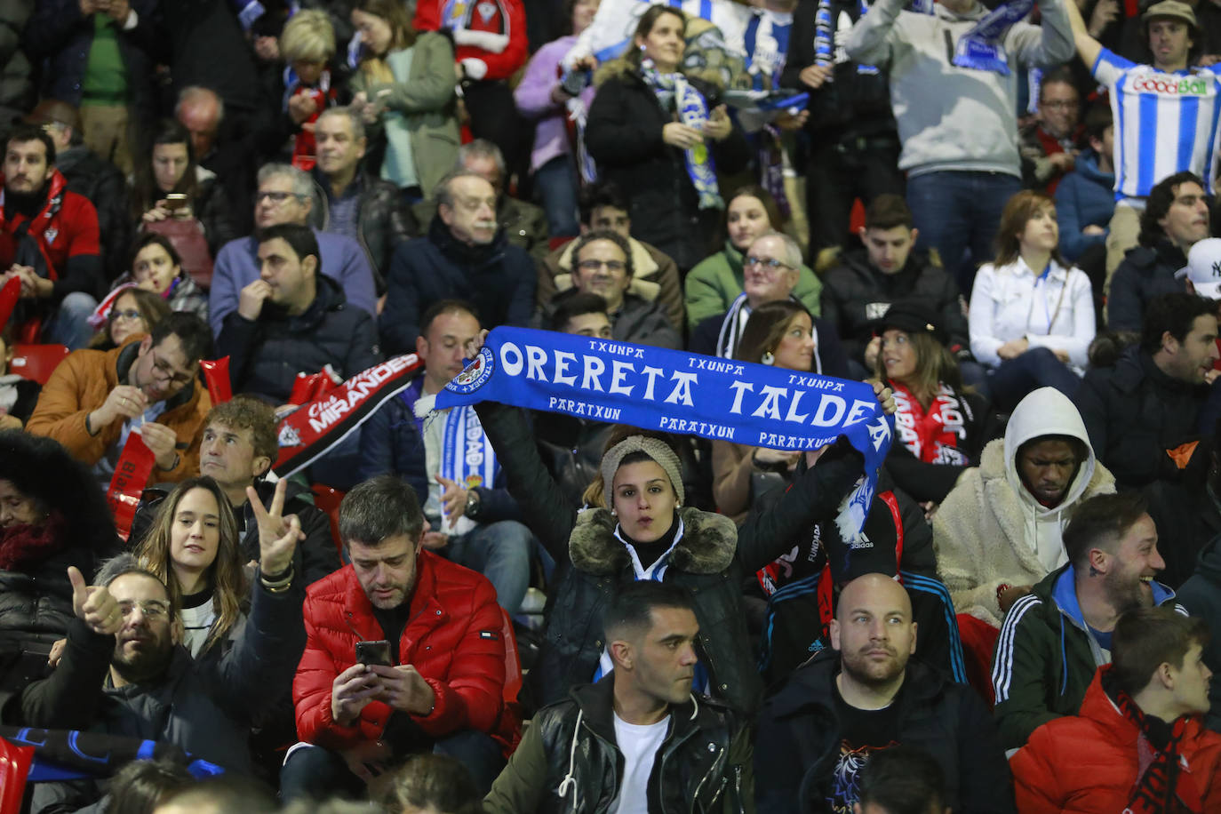 Fotos: Anduva vibra con su equipo a pesar de la derrota