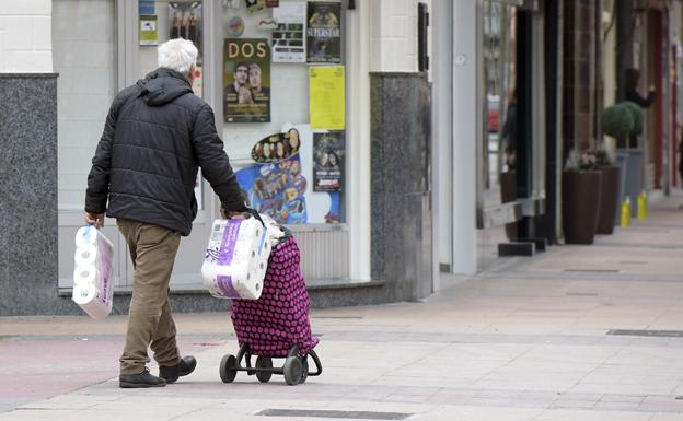 Las calles de Miranda de Ebro comienzan a verse afectadas por el miedo al coronavirus 