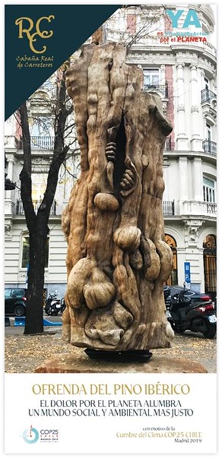 La escultura del burgalés Humberto Abad se instaló en una plaza madrileña durante los actos que se celebraron para ensalzar la actividad selvicultora y la ordenación de los bosques