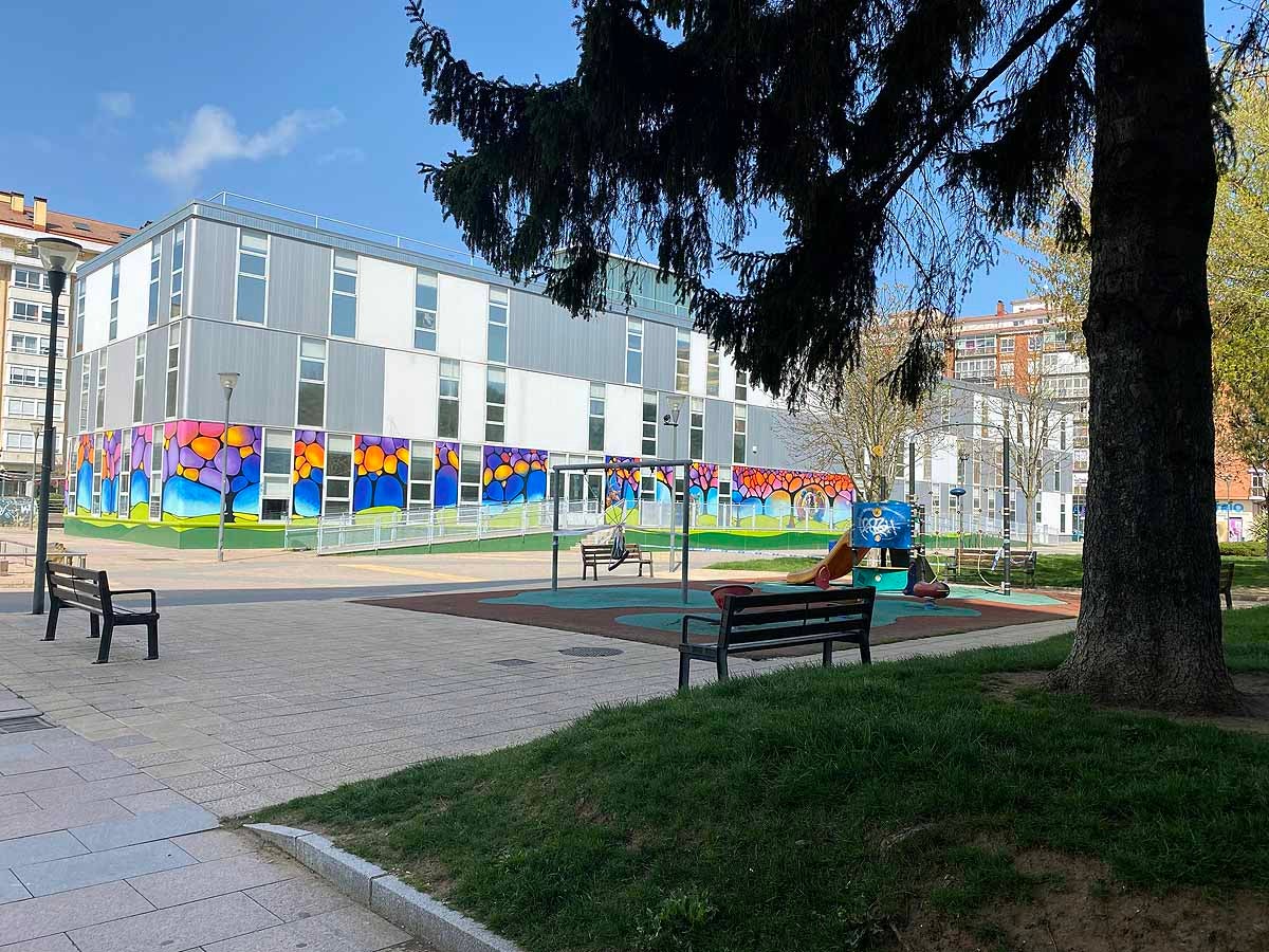 Cola para entrar a un estanco del barrio.