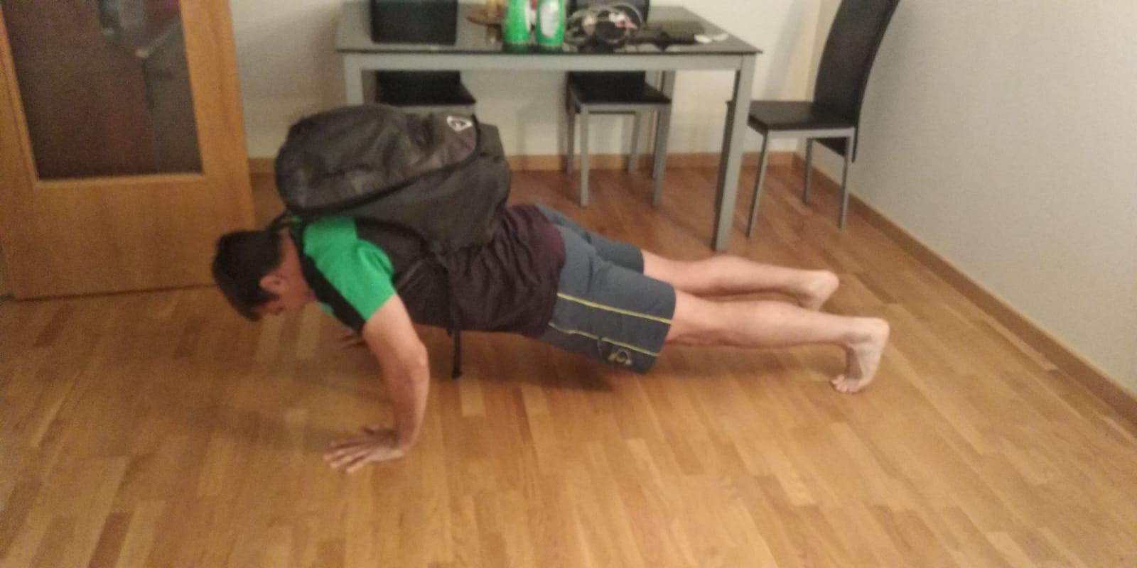 Fotos: Mucha predisposición y una pizca de creatividad en los entrenamientos en casa de los equipos burgaleses