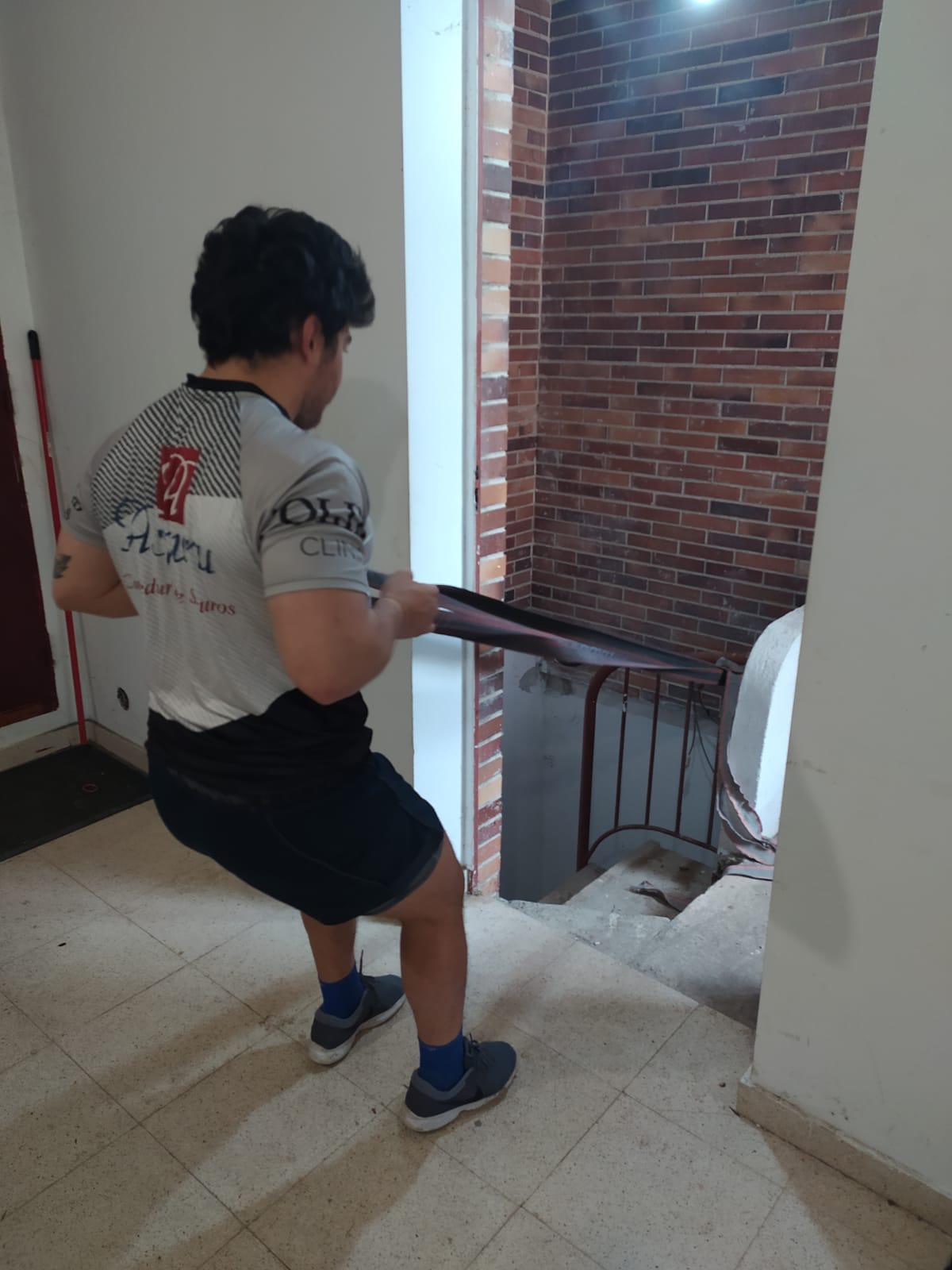 Fotos: Mucha predisposición y una pizca de creatividad en los entrenamientos en casa de los equipos burgaleses