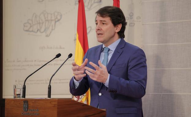 Mañueco: «Donde tomamos las decisiones de ser estrictos se están dando resultados, como en Miranda de Ebro y Burgos»