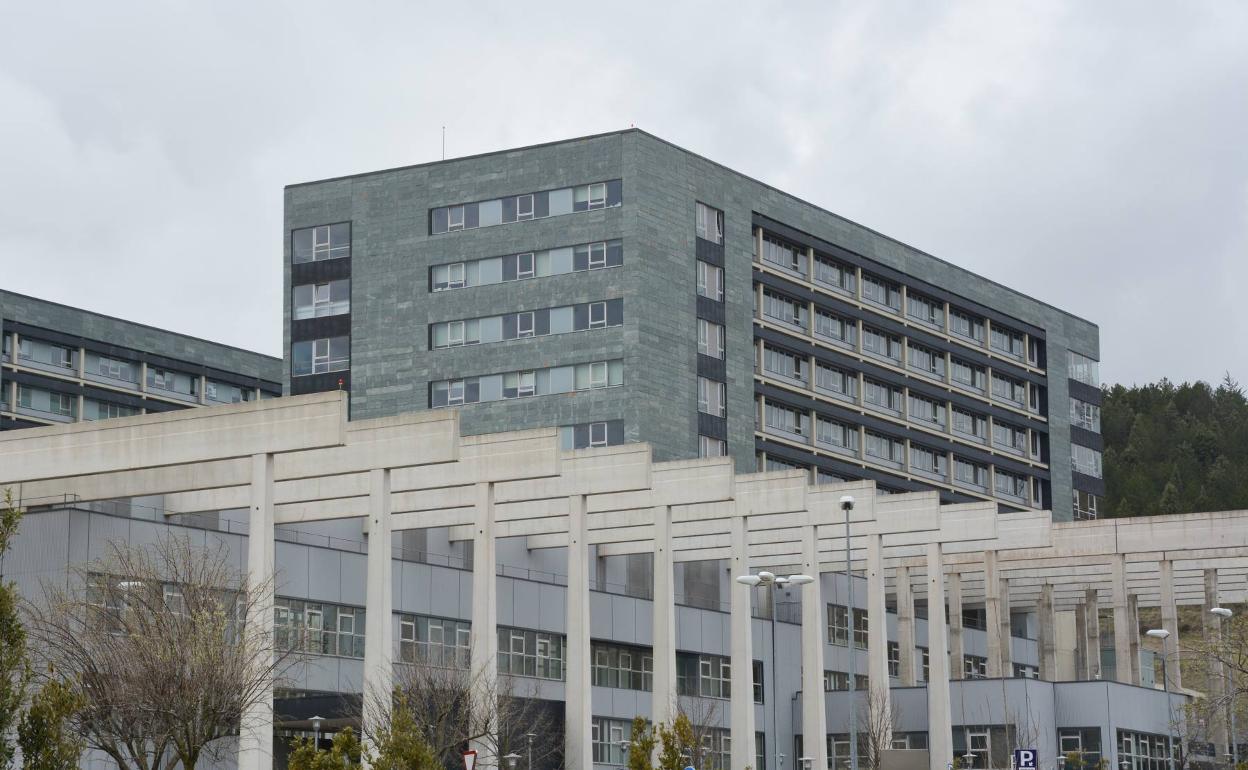 El Hospital Universitario de Burgos centraliza los cuidados intensivos de toda la provincia. 