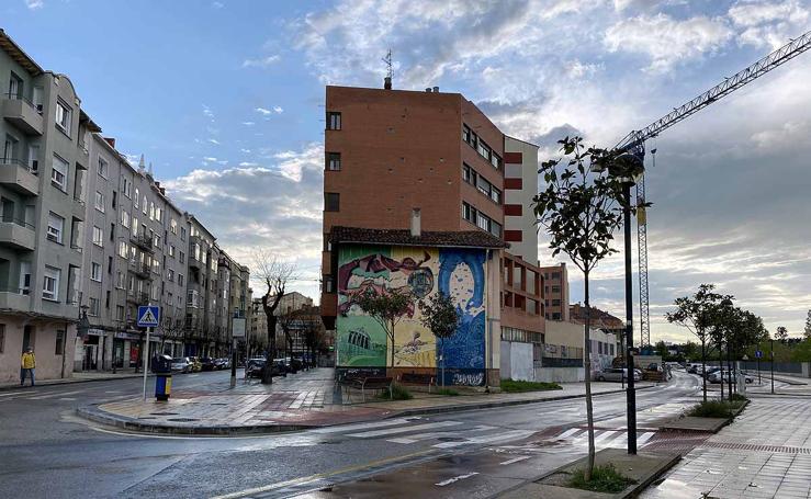 La lluvia ayuda una tarde más a respetar el confinamiento en Burgos