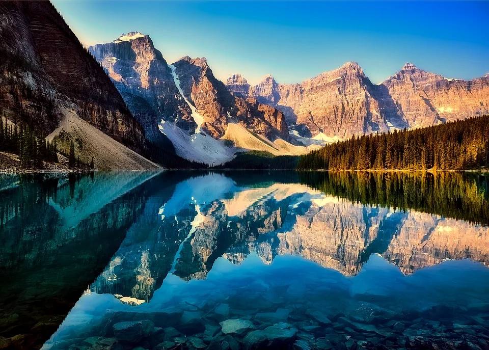 Lago Moraine (Canadá, EEUU)