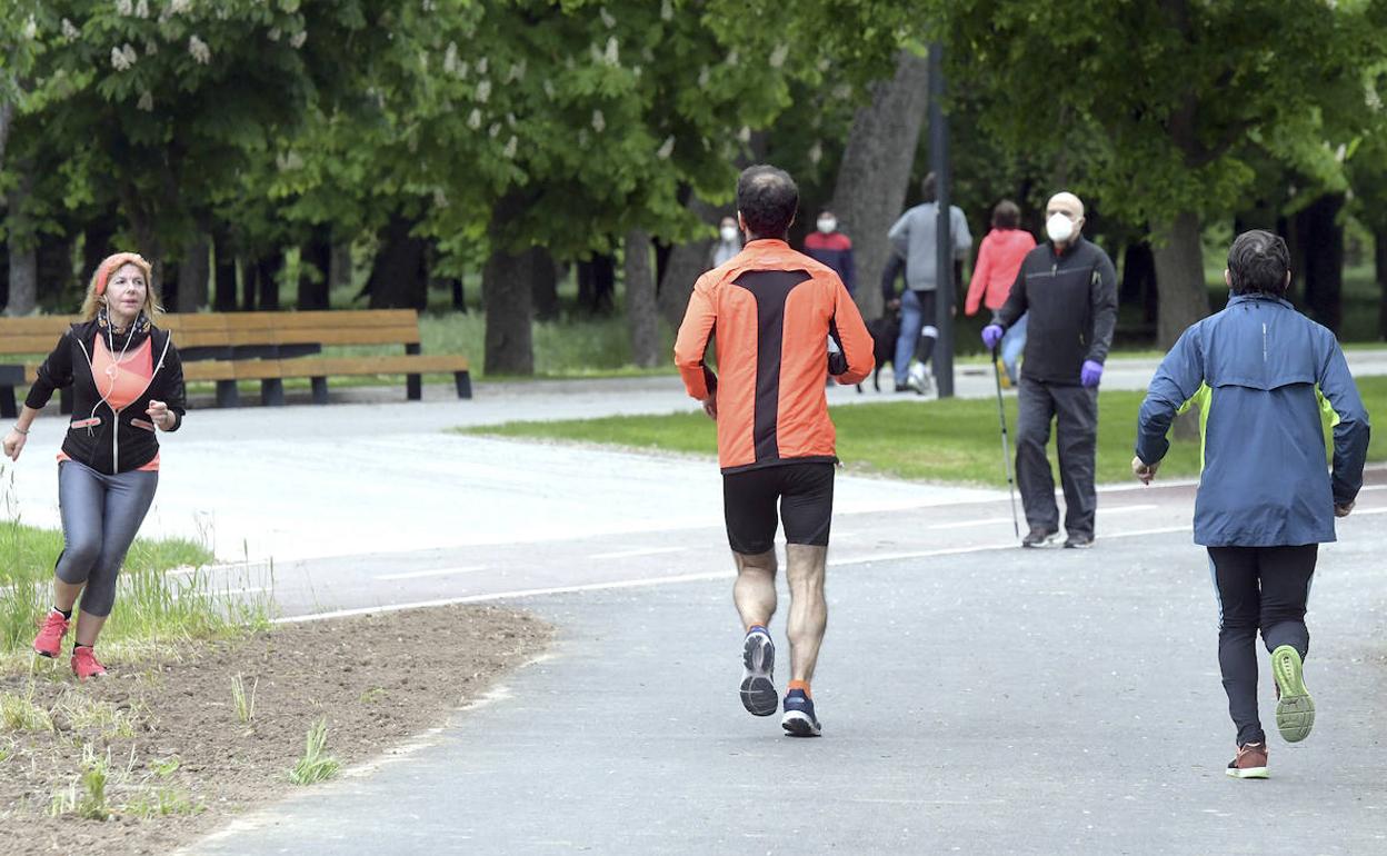 Durante este fin de semana aceras y carriles bici han soportado gran carga de tránsito. 