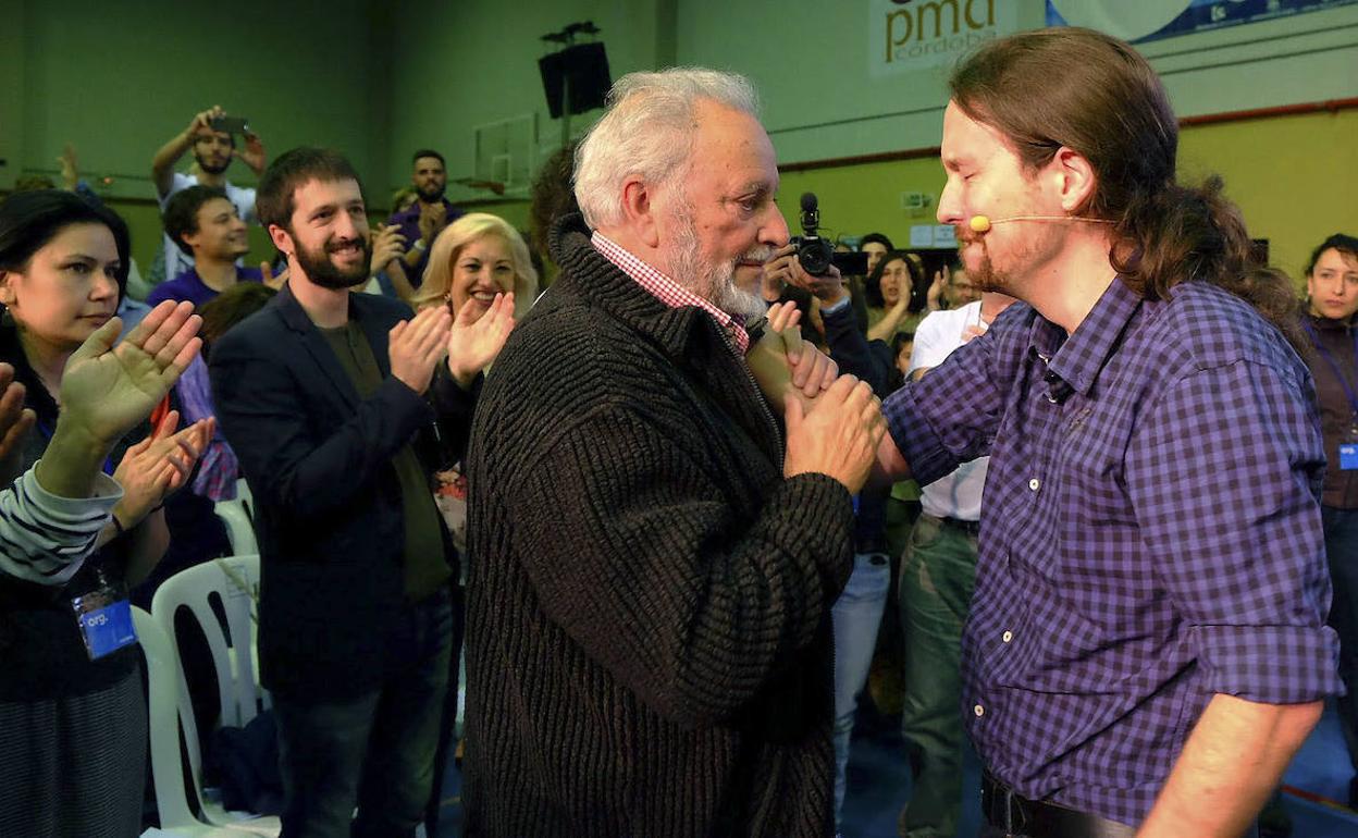 Julio Anguita y Pablo Iglesias. 