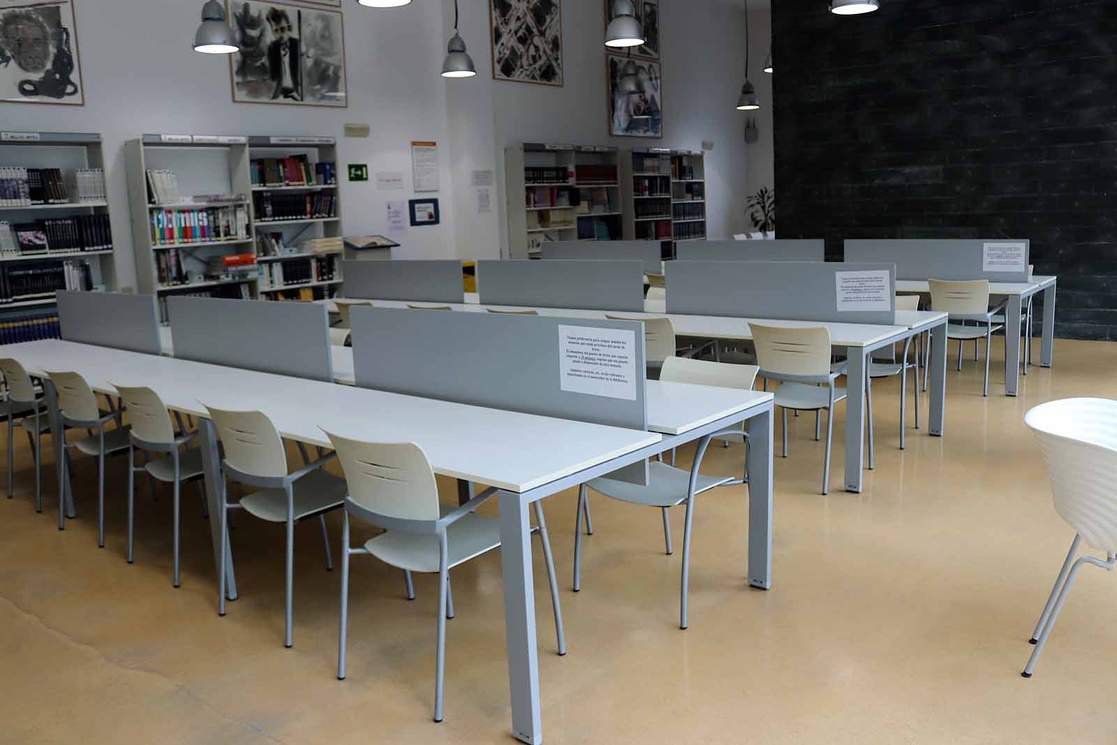 Fotos: Las bibliotecas se preparan para retomar la actividad