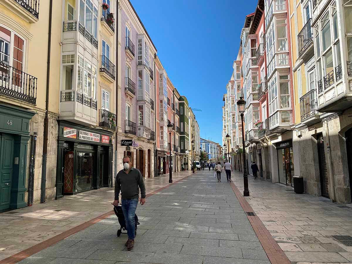 Fotos: El comercio reabre en Burgos con «buenas sensaciones»