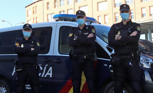 El inspector García Pérez junto a los agentes Justo y José Manuel