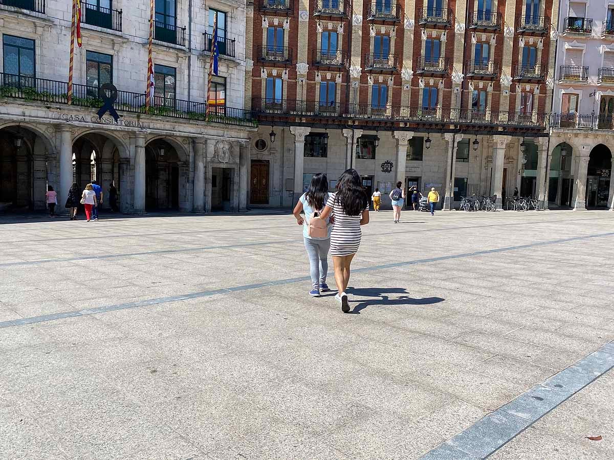 Burgos Fotos: El verano se adelanta en la capital