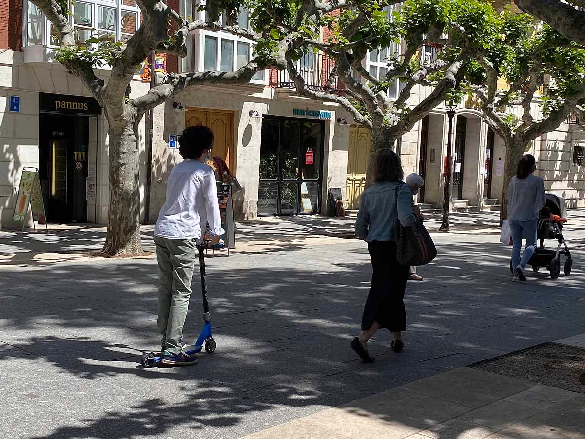 Burgos Fotos: El verano se adelanta en la capital