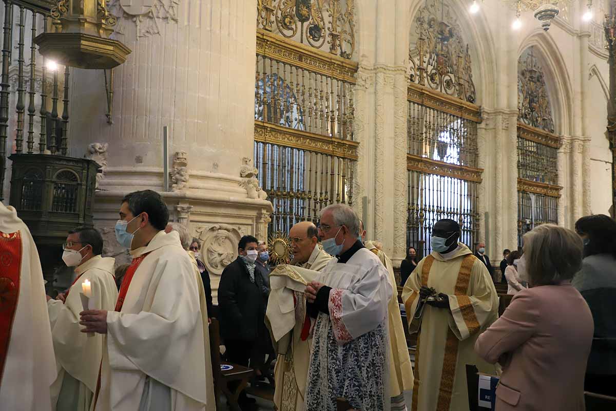 Fotos: El Corpus en tiempos de pandemia en Burgos