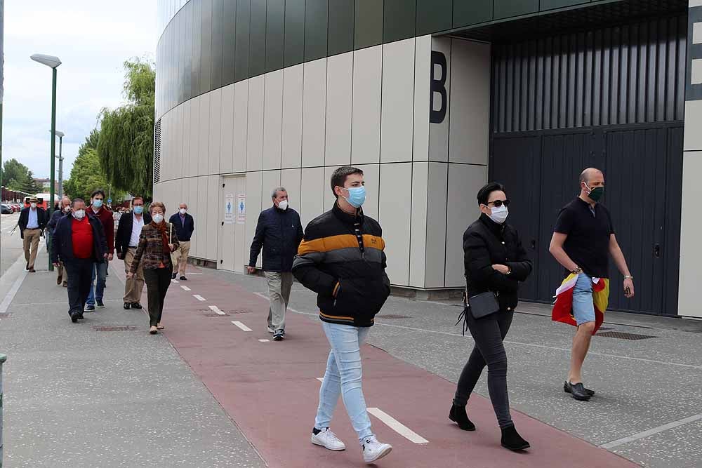 Fotos: El mundo del toro sale a la calle en Burgos para exigir libertad e igualdad de trato para aficionados y profesionales