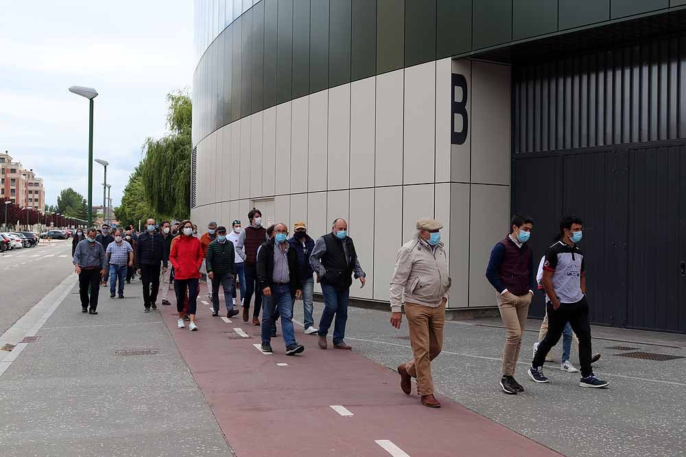 Fotos: El mundo del toro sale a la calle en Burgos para exigir libertad e igualdad de trato para aficionados y profesionales