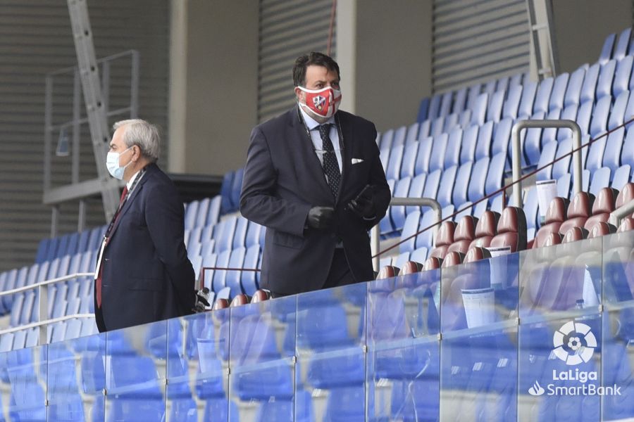 Fotos: El Mirandés da la sorpresa en Huesca