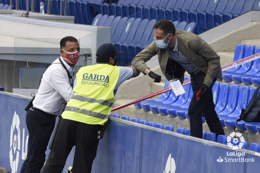 Fotos: El Mirandés da la sorpresa en Huesca