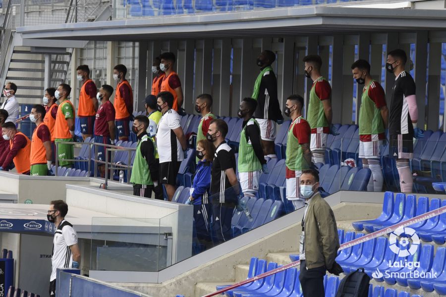 Fotos: El Mirandés da la sorpresa en Huesca