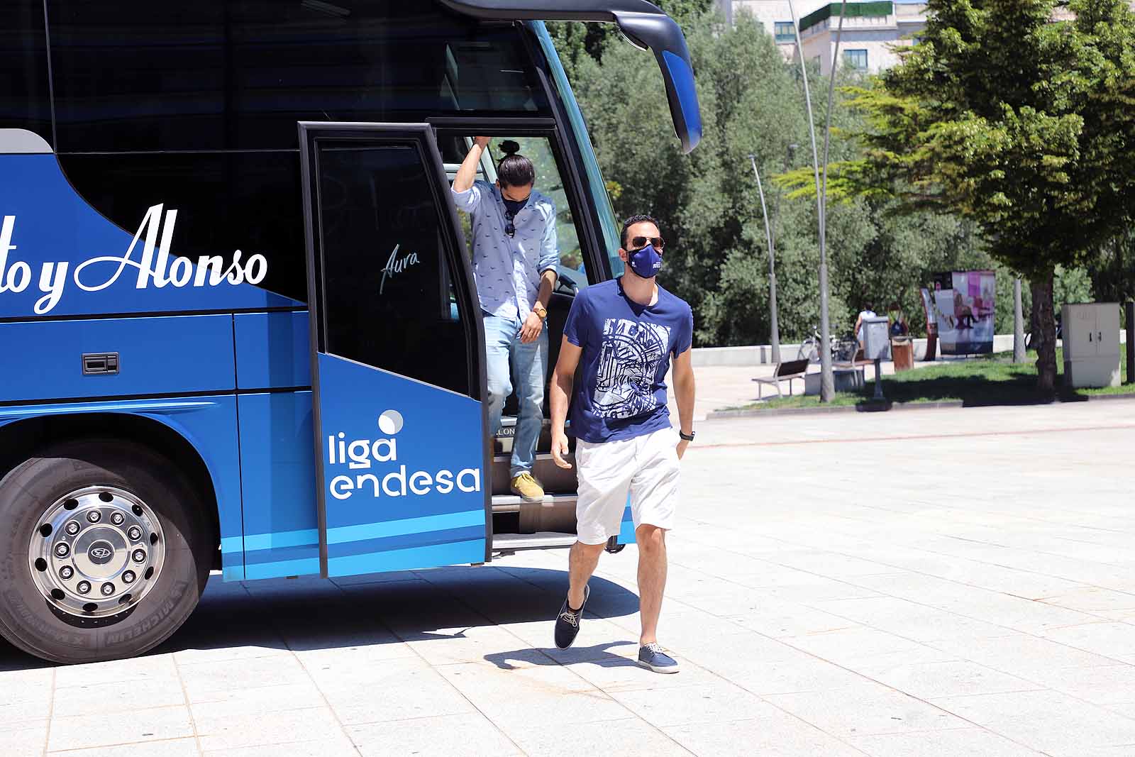 Fotos: El Ayuntamiento recibe al San Pablo Burgos