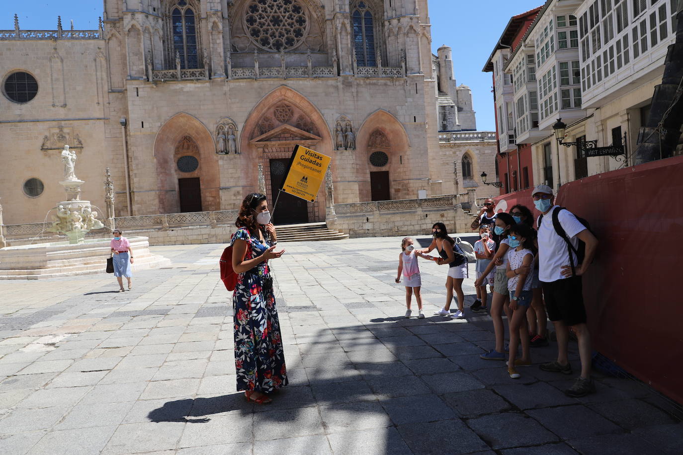 Fotos: La actividad turística se retoma en Burgos pero en dosis moderadas